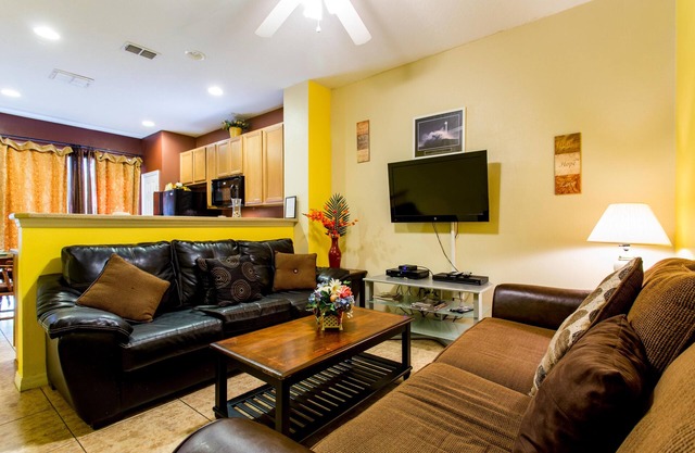 Close to Disney 3 bedroom 3 bath-Unit10 Crestwynd