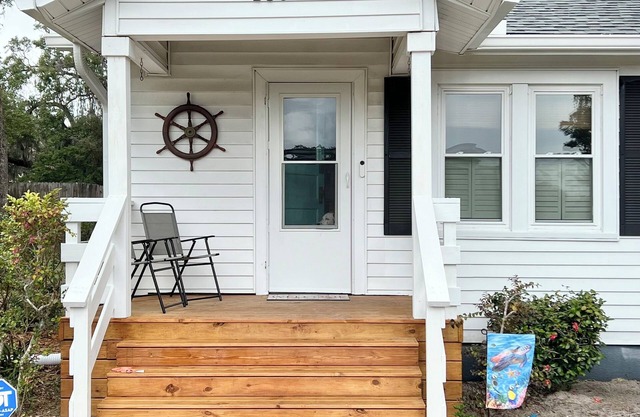 Coastal Retreat in St. Marys