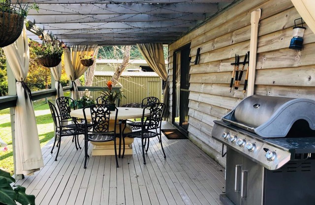 Collett Cottage - Byron Hinterland Rural Retreat