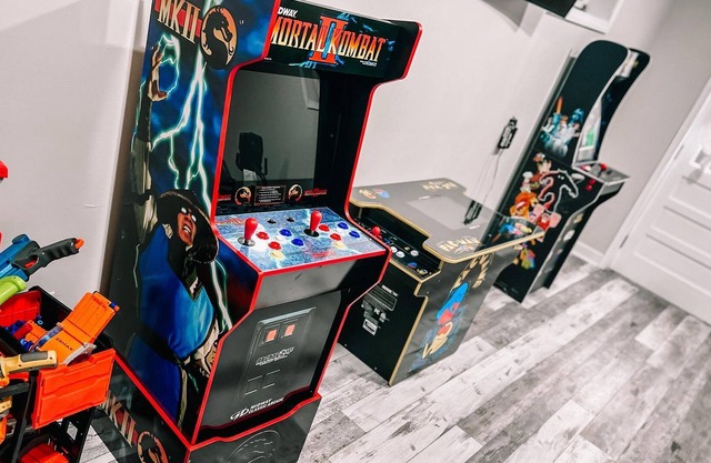 Come vacation at our Family Friendly Basement!