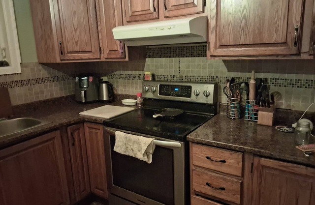 Comfortable 3 level townhouse