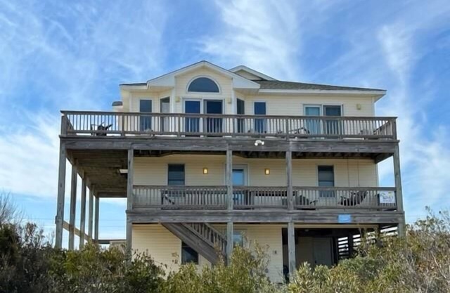 Comfortable, Pet Friendly, Private Heated Pool and lots of other amenities!