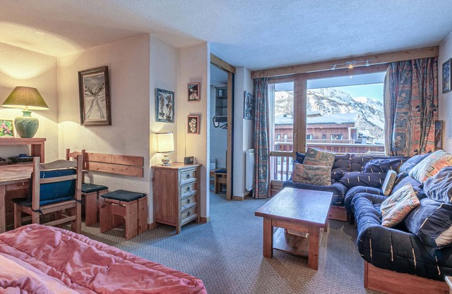Comfortable studio in Val-d'Isère, 4-5 people, balcony, wifi