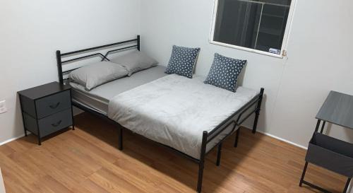 Comfy apt with skyline front view Mins away from NYC