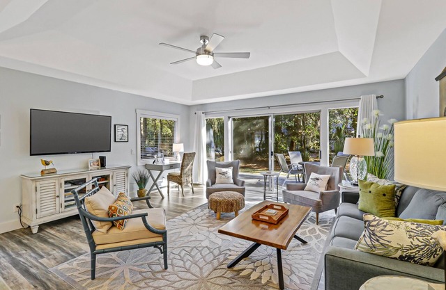 Completely remodeled! Quiet villa with close proximity to Sea Pines amenities