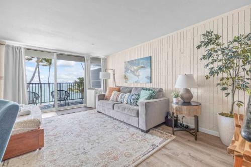 Condo on Beach with AC