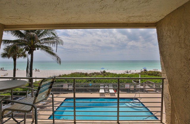 Condo with a View 1: Open Tues & Wed, $175/nt + Fees!
