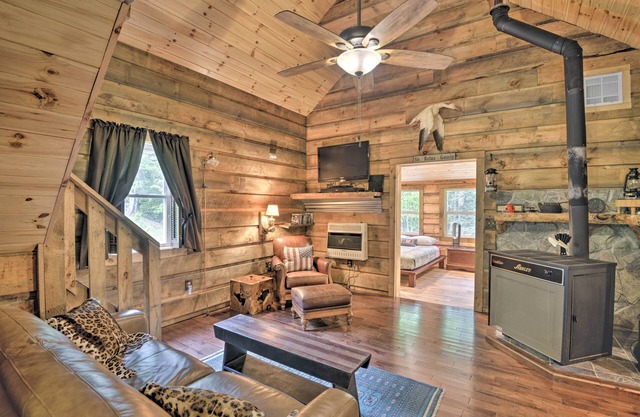Constantia Cabin Escape > 2 Mi to Lake Oneida