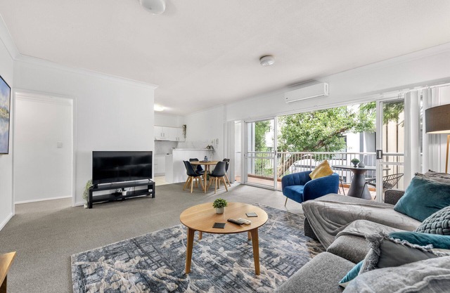 Convenient & Comfy! ~ 2Bed, 2Bath, 2Car, Balcony