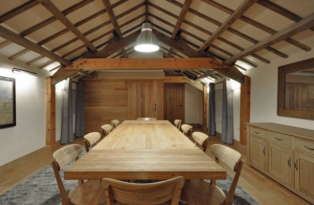 Converted 18th Century Barn At Ballaloaghtan, Sheer Luxury