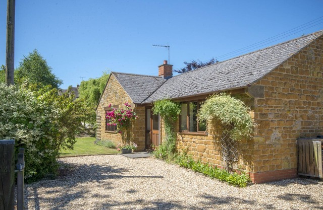 Copperstones, is in quiet idyllic location amid rolling hills in the Cotswolds