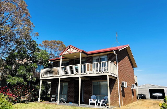 CORONET CASTLE PET FRIENDLY