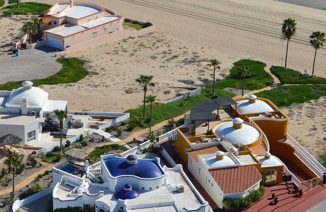 Costa Diamante, Sandy Beach Gated Beach Front Paradise - Just Steps to the Ocean