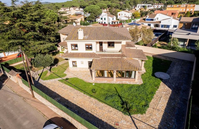 COSTABRAVASUITES VILLA LOS VIENTOS