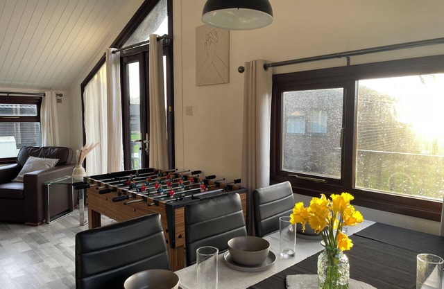 Cosy 3 Bed Lodge in South Cerney