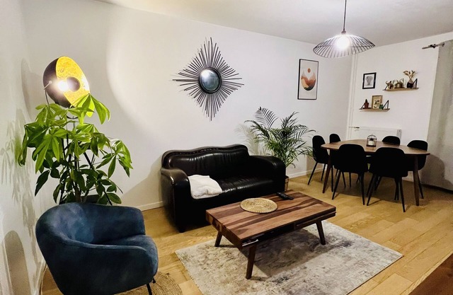 Cosy and Bright F2 Apartment