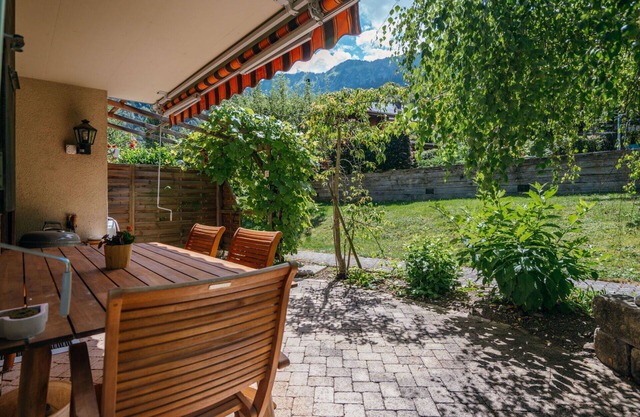 Cosy apartment for 2 guests with WIFI, TV, patio and panoramic view