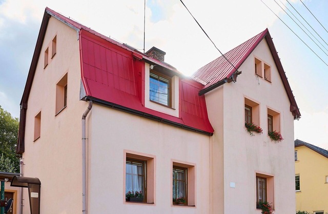 Cosy apartment for 4 guests with WIFI, TV, terrace and parking