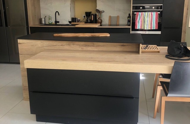 COSY COTTAGE IN THE HEART OF THE MONTS D'ARREE