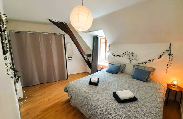 Cosy house-2 bedrooms- garden- wifi- Reuilly centre