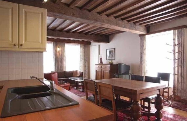 Cosy quality two storey holiday flat in medieval city centre, Casa Michelangelo