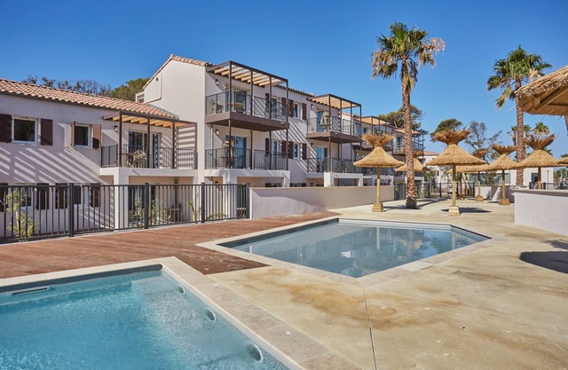 Cosy studio à 650m de la plage + accès piscine