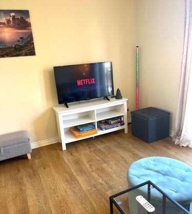 Cosy two bedrooms flat suitable for a short trip