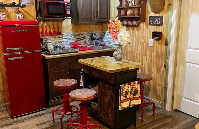 Cottage Americana at Coco Ranch