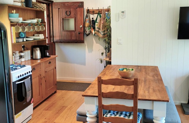 Cottage (Farmstyle) in Gold Coast Hinterland close to Theme Parks & Mt Tamborine