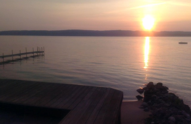 Cottage on Lake Charlevoix near Boyne City, 2nd best lake in USA! Shore Station
