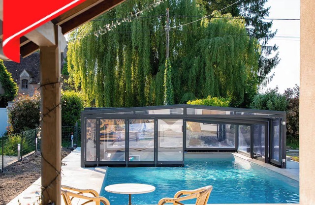 Cottage with private indoor swimming pool & SPA Near forest and river