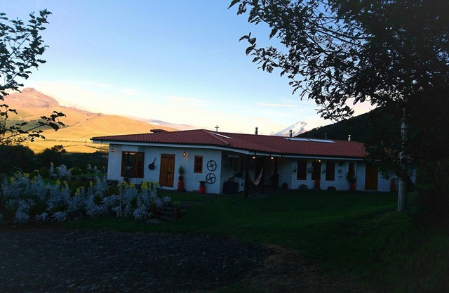 Country house in El Pasochoa across from Cotopaxi