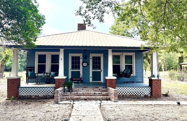 Country Retreat in Pride