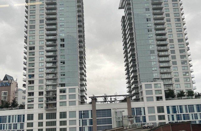 Cozy 1-Bedroom in the heart of New Westminster