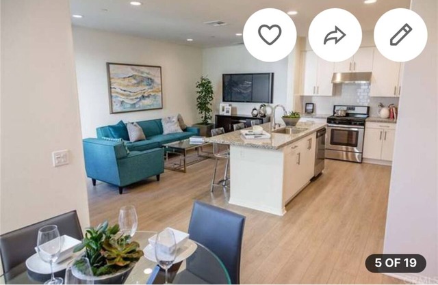 Cozy 1-bedroom townhome with WiFi, AC in superb Temple City