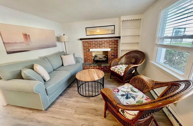 Cozy 1-Bedroom, Steps to Beach, Shops & Dining – Perfect Rehoboth Location!