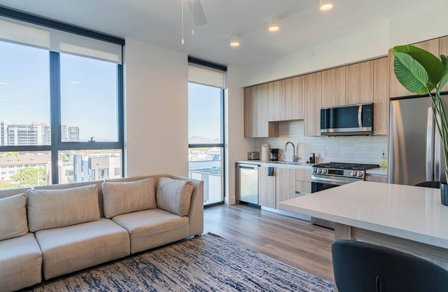 Cozy 1BR1BA w/Pool, Gym, Rooftop, Washer/Dryer