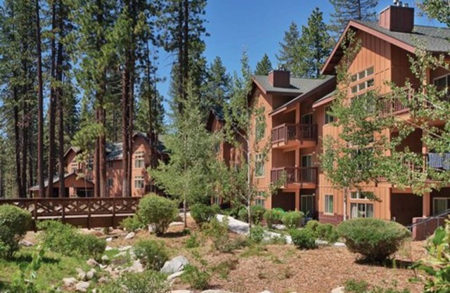 Cozy 2BR/2BA near Lake Tahoe
