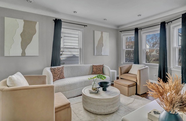 Cozy 3BD/2BA Home Minutes from Downtown Ferndale