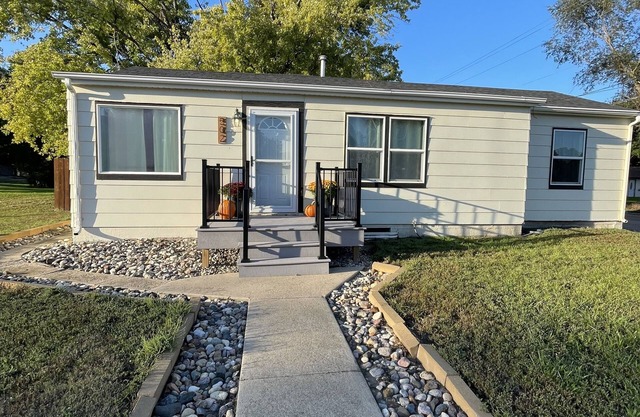 Cozy and clean Wagner getaway!