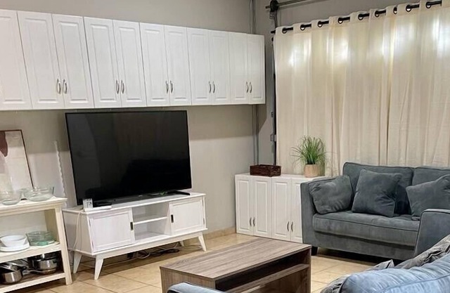 Cozy And Modern Casita in Prime Location