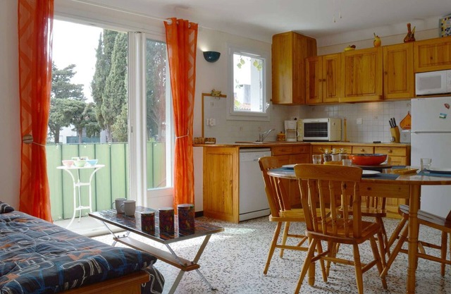 Cozy Apartment with Parking, 100m from Beach - Argelès-sur-Mer