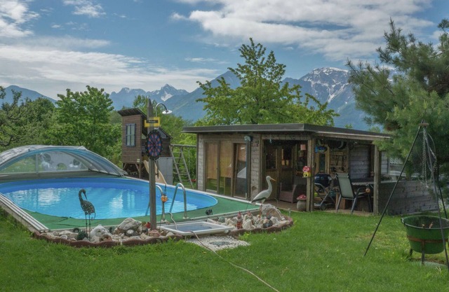 Cozy Apartment in Lukowitz with Pool