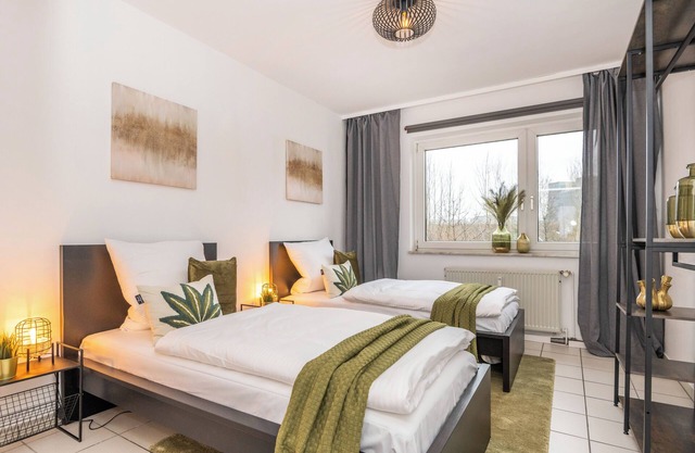 Cozy apartment+kitchen+Netflix