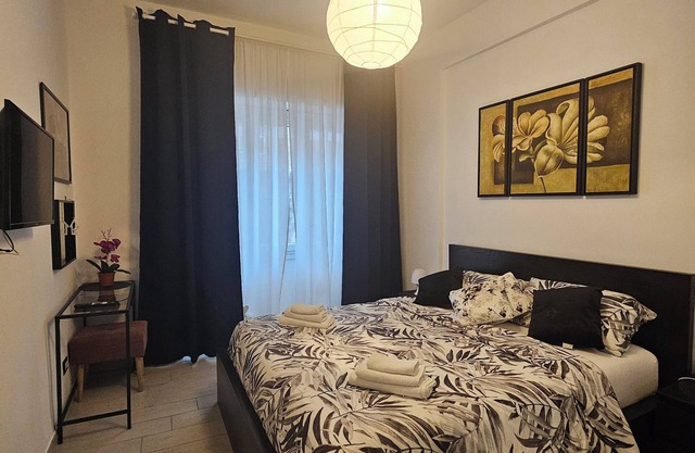 Cozy apartment very close to metro and bus to visit Rome