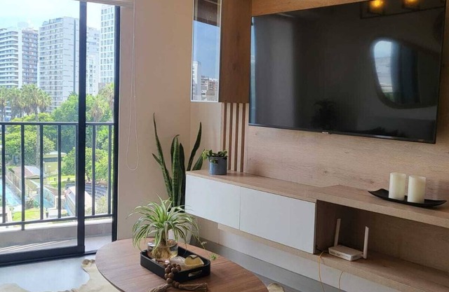 Cozy apt, full amenities with a view