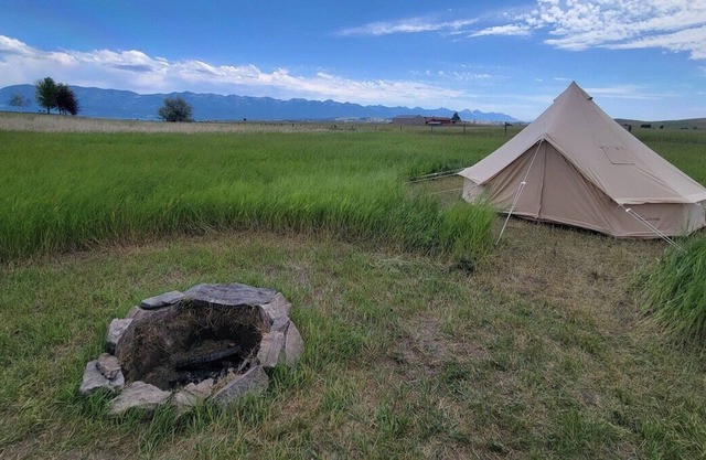 Cozy Bell Tent With A View - "Fire"