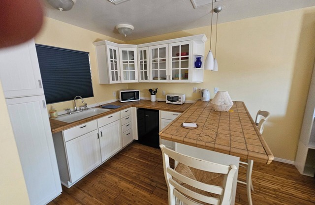 Cozy BOHO Studio - Walk to UA and Banner - Great for Pet Lover - Private Park!