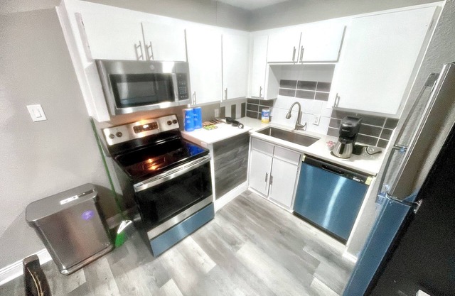 Cozy clean and convenient!