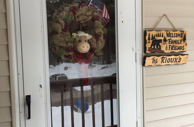 Cozy condo with private access to the Saco River
